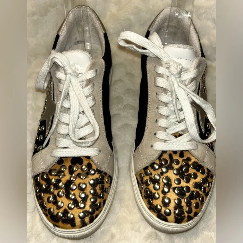 Steve Madden Turner Leather Black and Leopard Studded Sneakers women’s size 7.5 - Picture 3 of 11